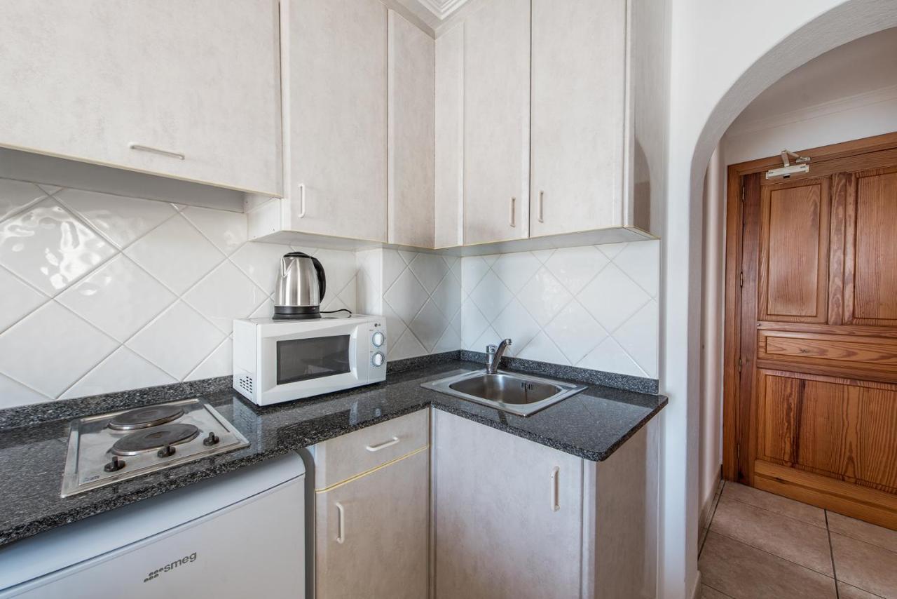 Apartamentos Es Cane Es Cana 외부 사진