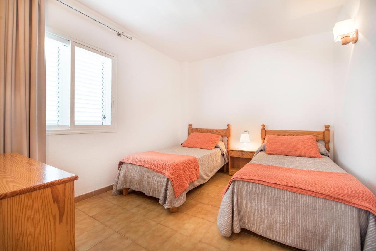 Apartamentos Es Cane Es Cana 외부 사진